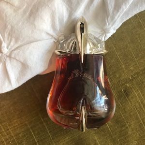 Thierry Mugler Alien Essence Absolue Eau De Parfum